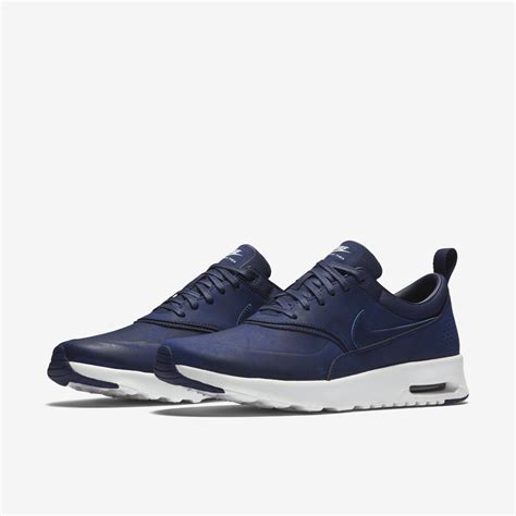 heren sneakers nike thea|Nike Factory Stores.